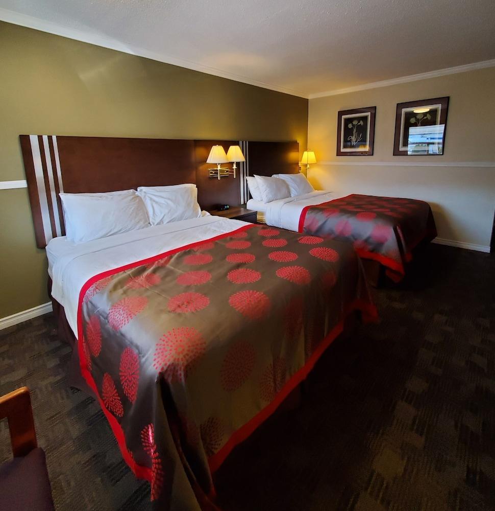 Grand Forks Inn Eksteriør bilde